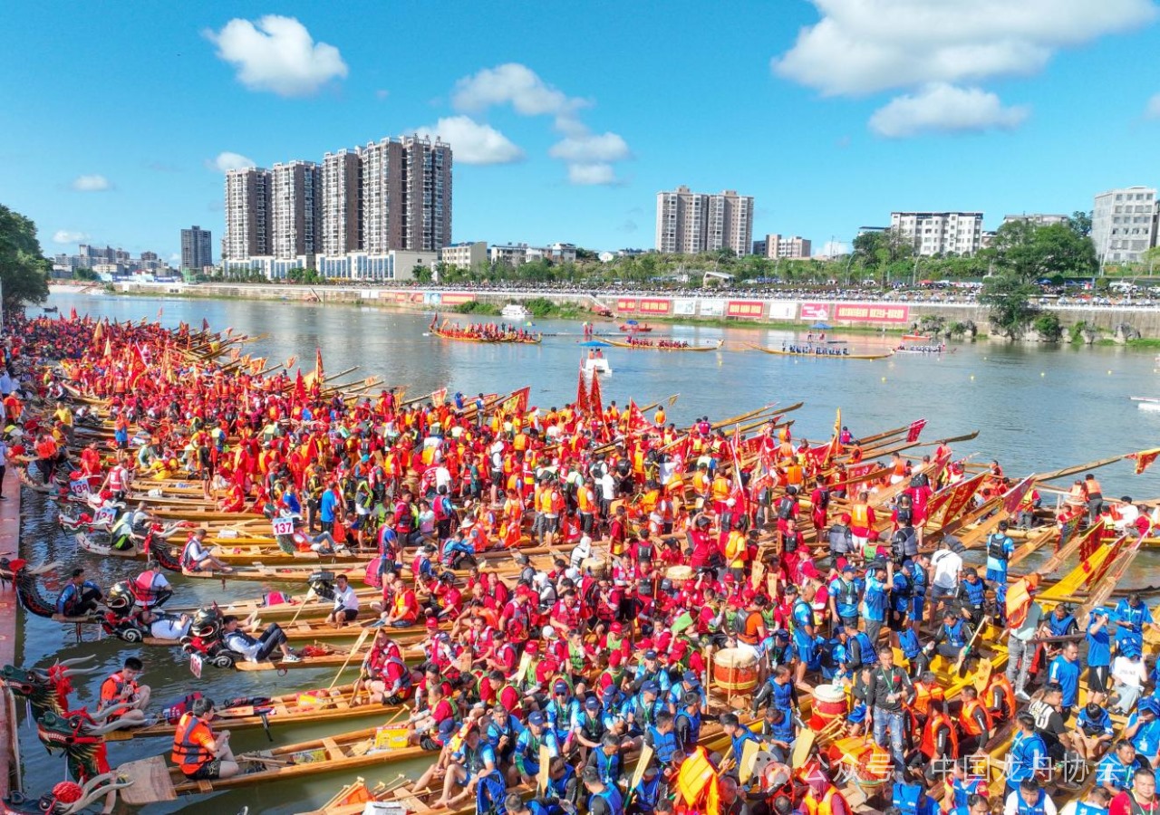 中国龙舟公开赛(湖南·永州道县站)暨“龙腾潇湘”中国传统龙舟大赛、“理学圣地·龙腾潇湘”国家非遗道州龙船赛圆满收官
