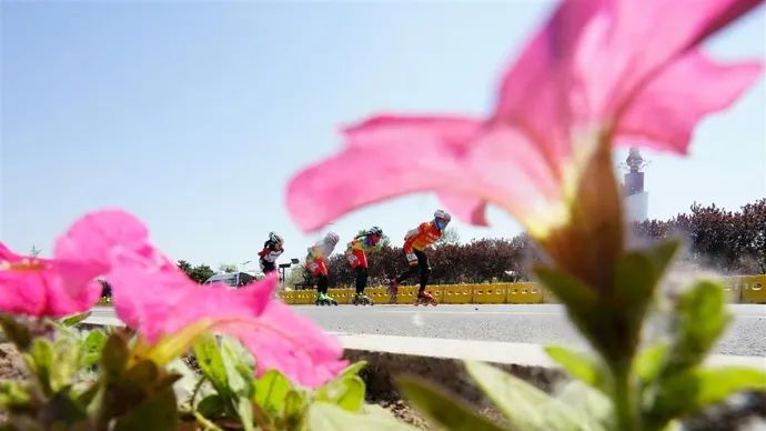 轮滑+跑马?这个亚洲首创的2024黄浦马拉松为申城办赛提供了新思路